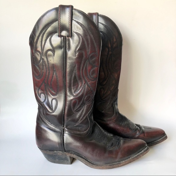 Shoes - Genuine Leather Cowboy Boots made in Canada 🇨🇦